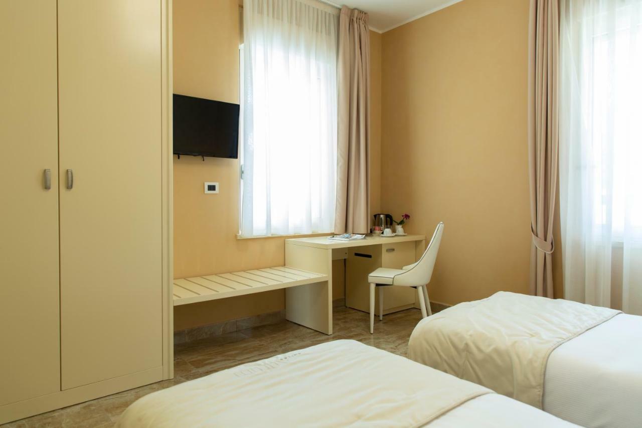 פסקרה Aurum Suites מראה חיצוני תמונה
