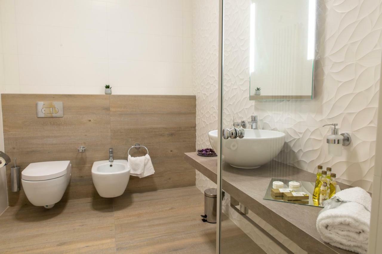 פסקרה Aurum Suites מראה חיצוני תמונה