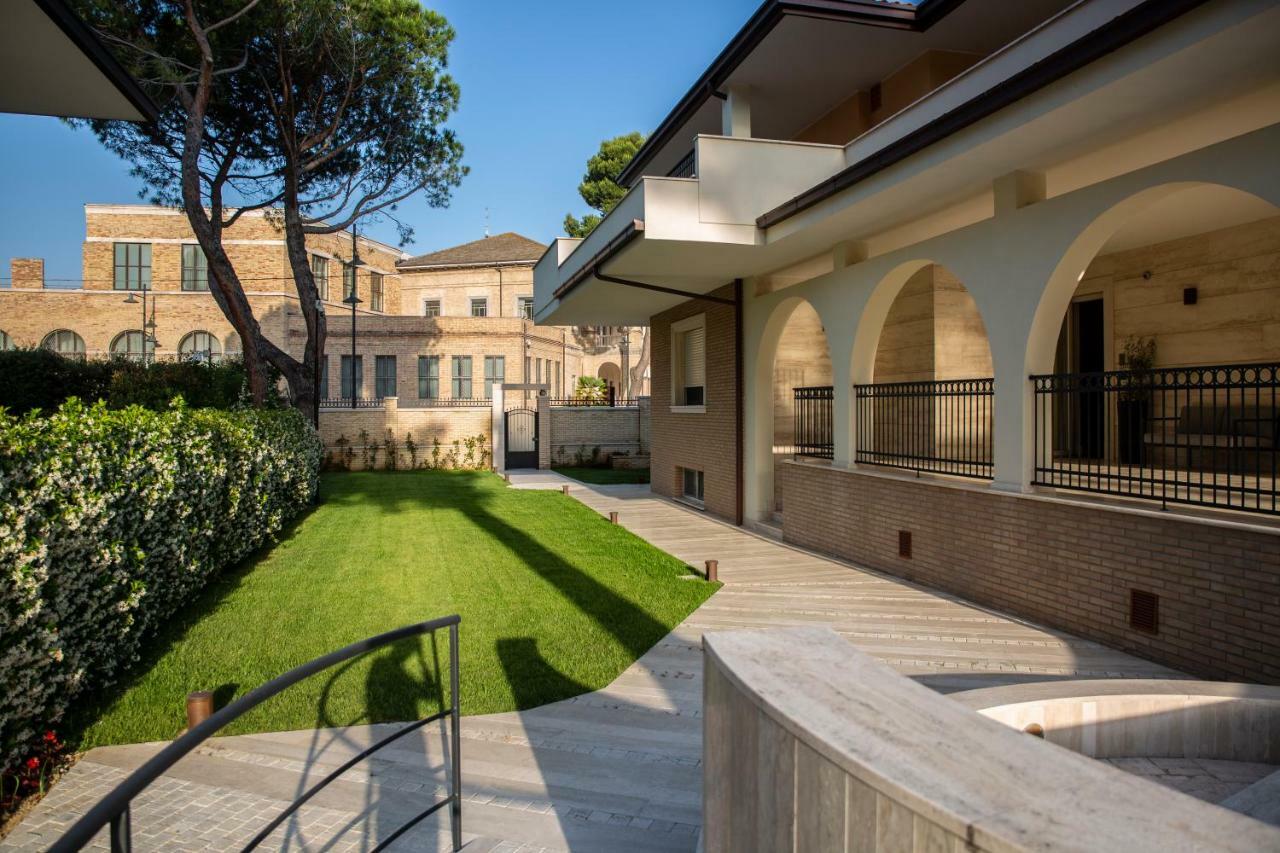 פסקרה Aurum Suites מראה חיצוני תמונה